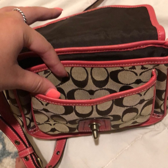 Coach cross body bag - Picture 4 of 5
